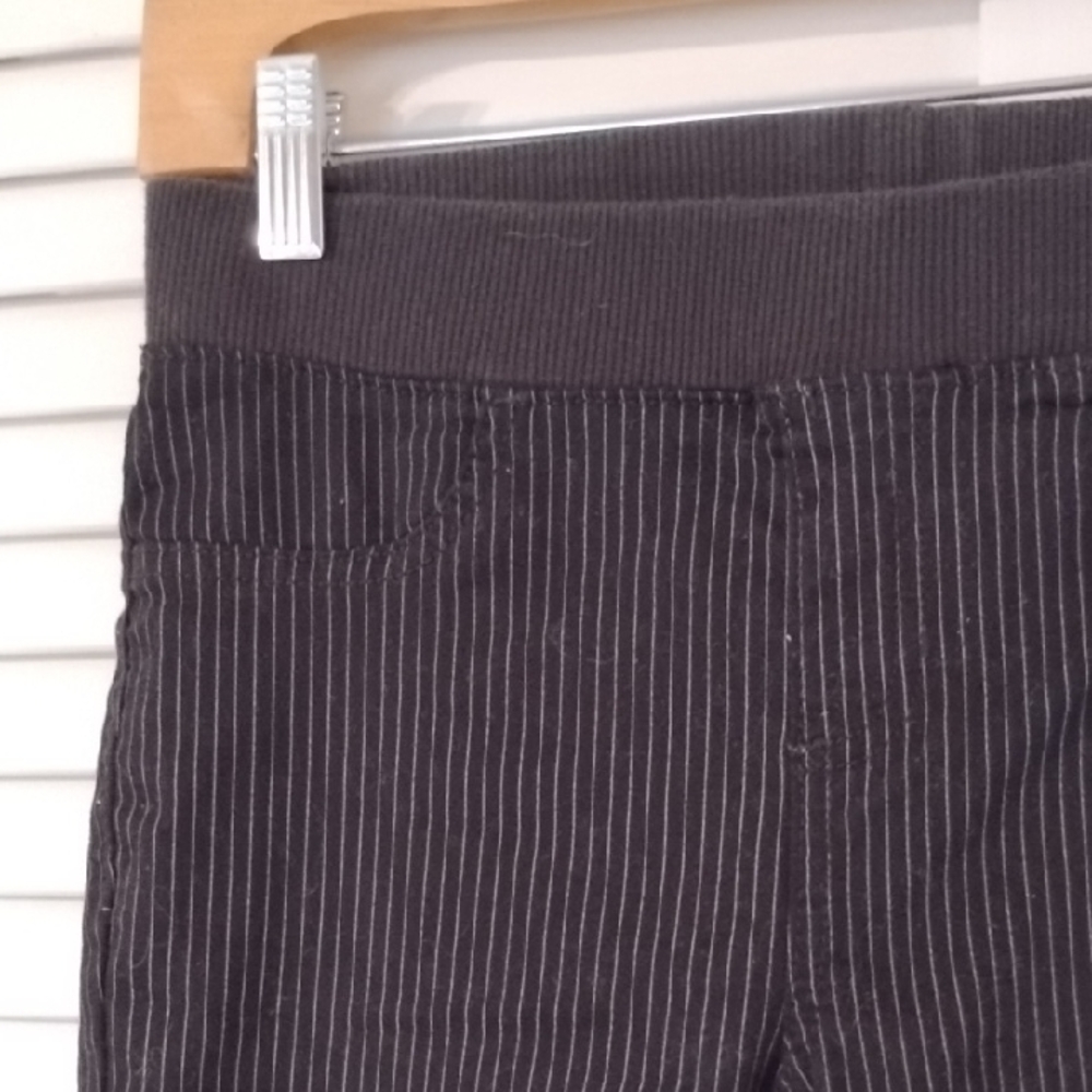 No Boundaries Black High-Rise Leggings - Picture 2 of 6